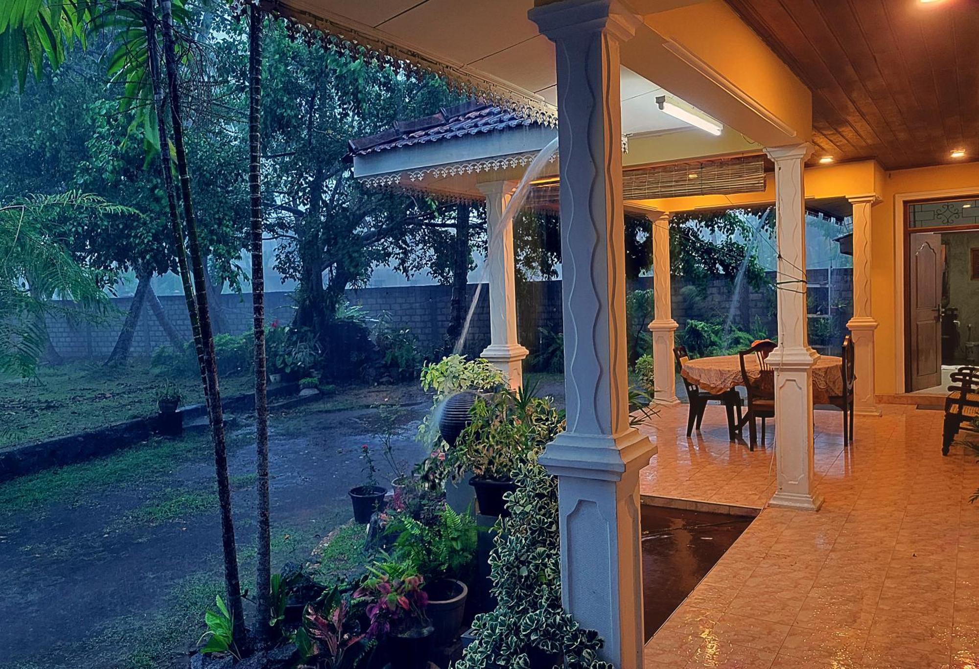 Coco Home Negombo Exterior photo